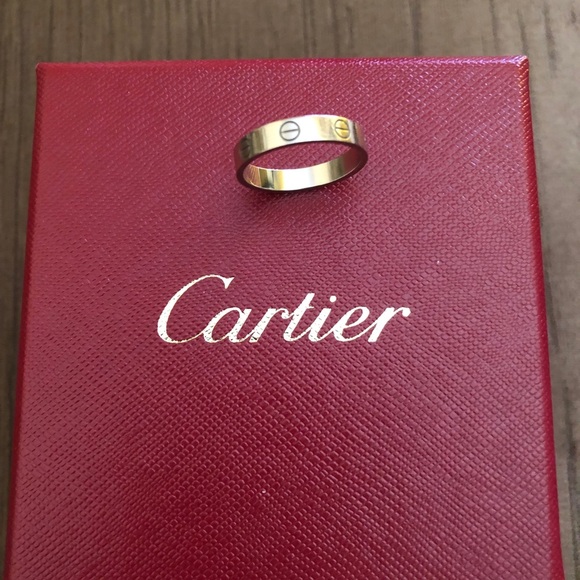 SOLD 🤩 Cartier Love Wedding Band - White Gold - Picture 5 of 8